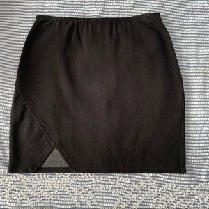 Black Women's Knit Mini Skirt